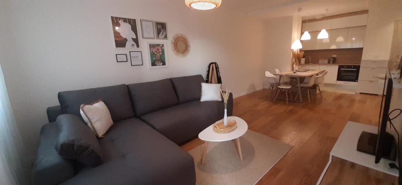 Lux Apartment Portovista Bar Zewnętrze zdjęcie